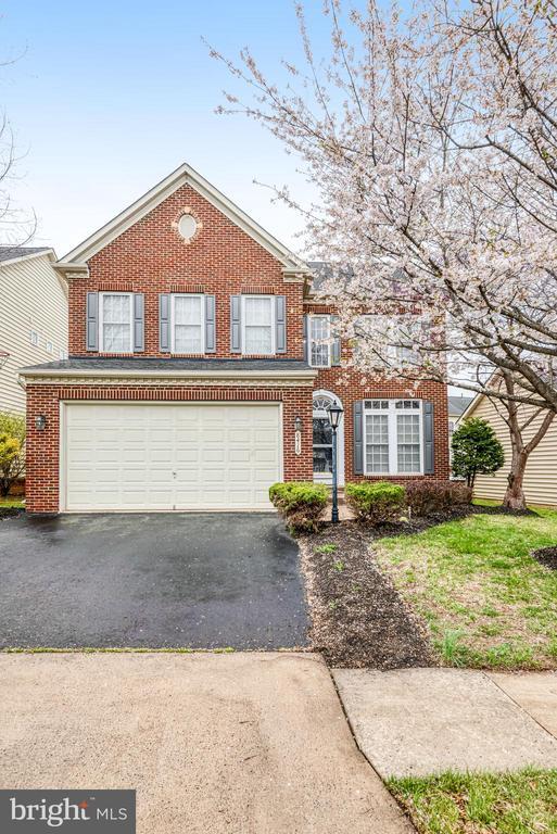Building Photo - 8416 Churchside Dr