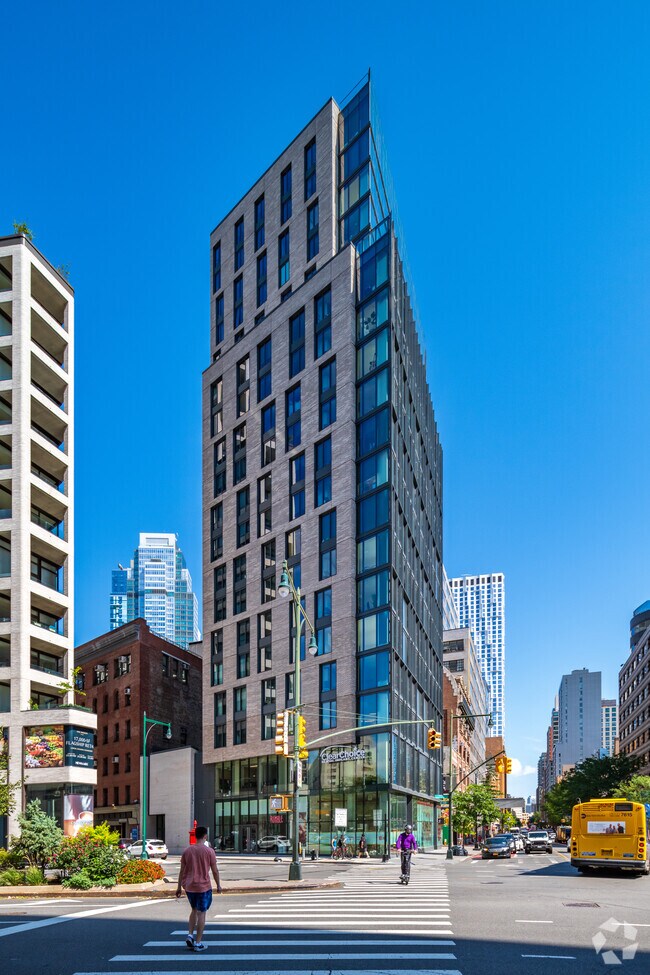 The Lane at Boerum Place 117127 Livingston St Brooklyn, NY