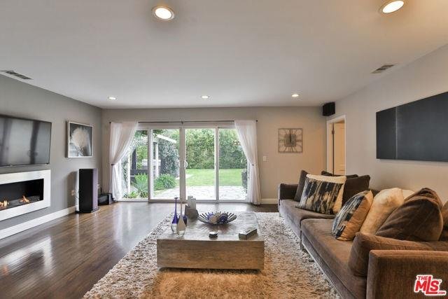 Building Photo - 4271 Riverton Avenue, Los Angeles, CA 9160...