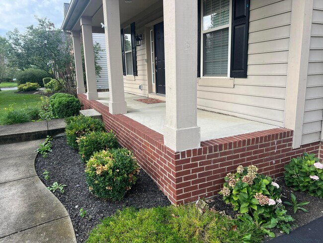 Building Photo - 6785 Margarum Bend