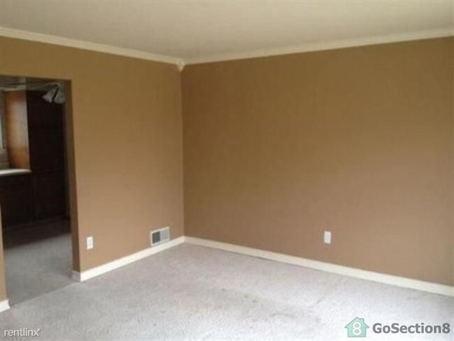 Foto del edificio - 23240 Shoreview St