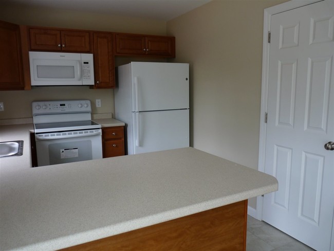 Foto del edificio - 56 Eagle Ridge Rd