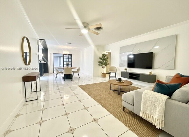 Foto del edificio - 16490 NE 2nd Ave