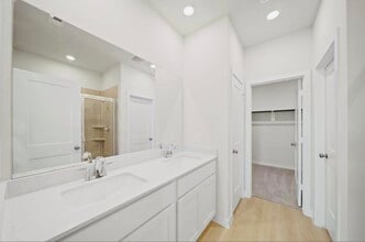 Building Photo - 7815 Ruth Ravine Ct