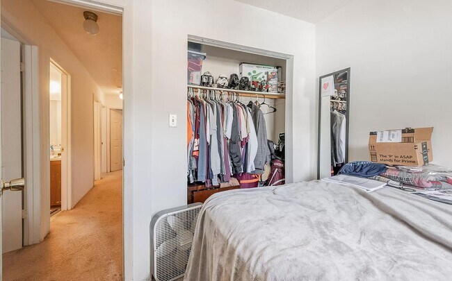 Foto del edificio - 171 Clover Valley Cir