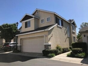 Building Photo - 3516 E Balmoral Dr
