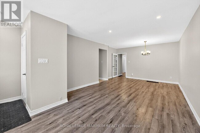 Building Photo - 362 Rosedale Dr