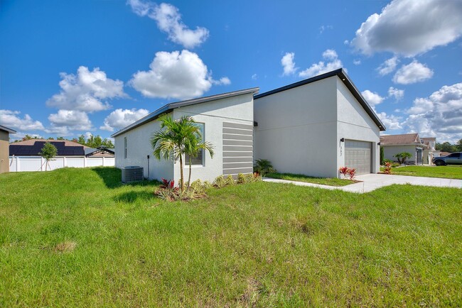 Foto del edificio - Deposit-Free! Modern, energy efficient hom...