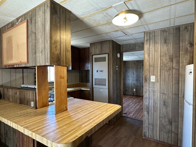 Building Photo - 1 Bedroom 1 Bathroom Mobile Home Duplex in...