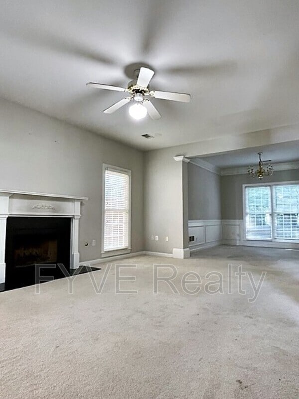 Building Photo - 690 Kimball Parc Way