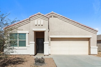 Building Photo - 5032 E Black Opal Ln