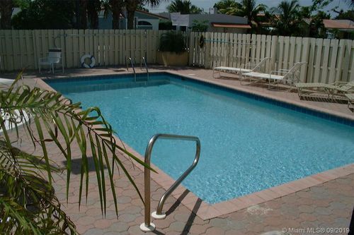 Building Photo - 8800 Collins Ave