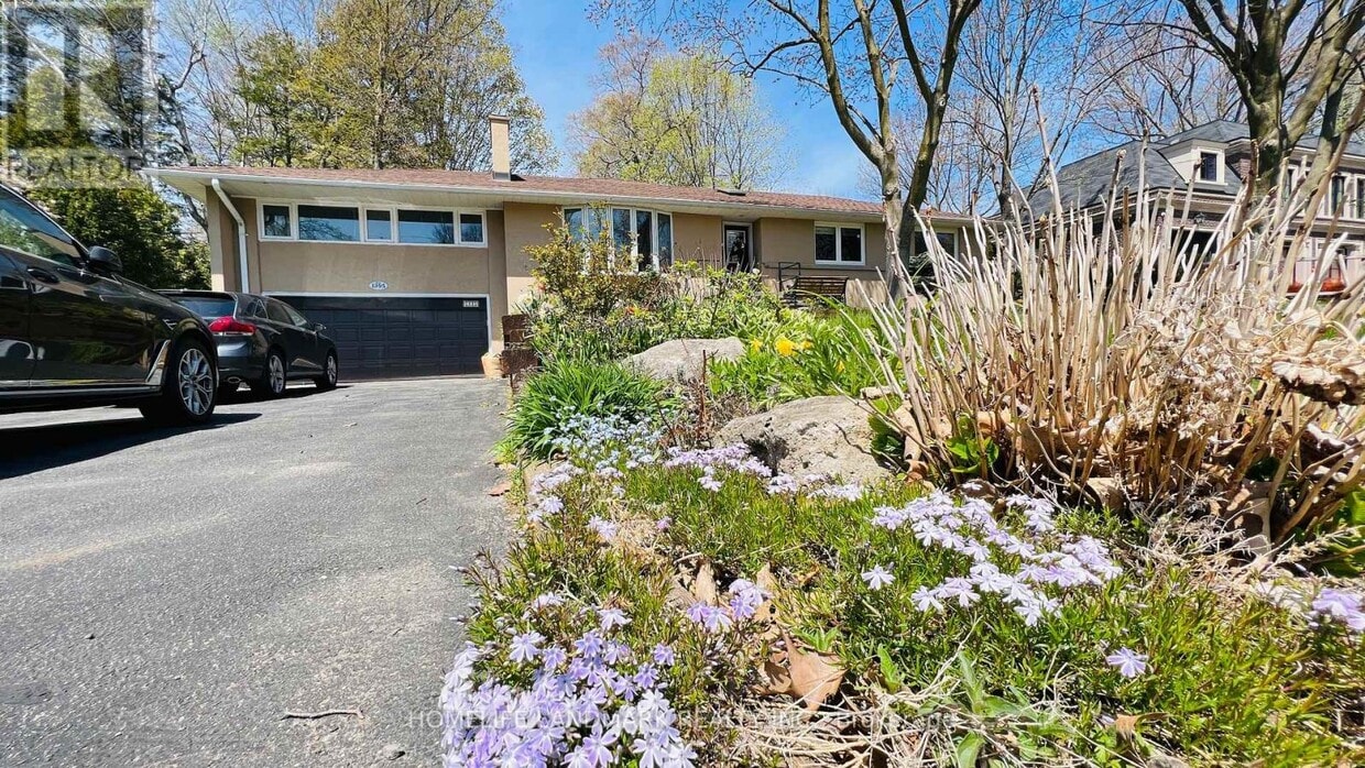 Photo principale - 1395 Devon Rd
