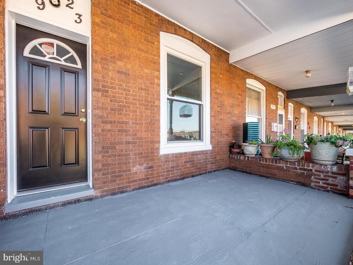 2923 W Lanvale St, Baltimore, MD 21216 Townhome Rentals in Baltimore