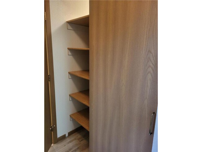 Foto del edificio - 609 Main St S