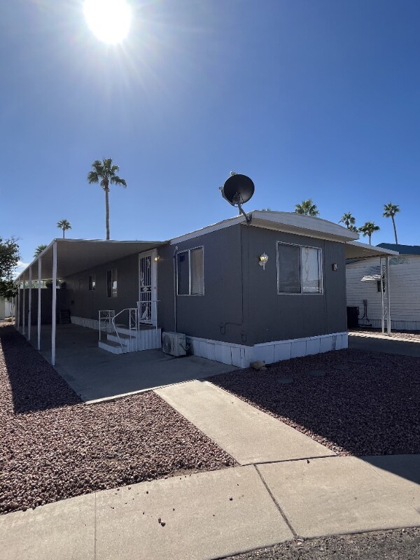 Foto principal - 9501 E Broadway Rd