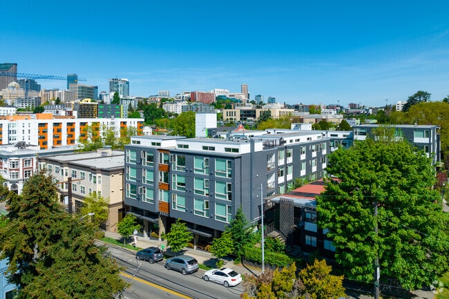 Building Photo - Sorento Flats