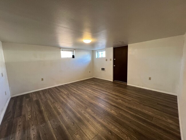 Building Photo - Humble Basement Unit available June 10th!