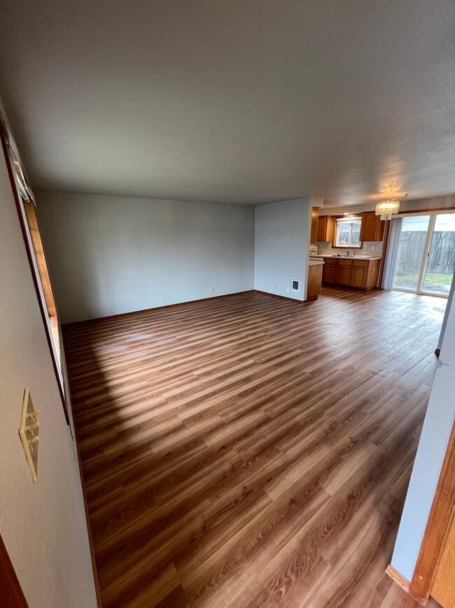Building Photo - 2144 N 20th St