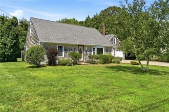 Building Photo - 6 Lakewood Dr