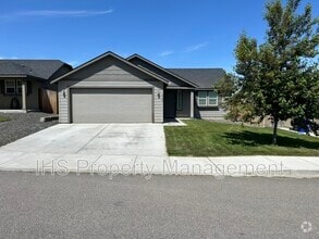 Building Photo - 9340 W 9th Pl