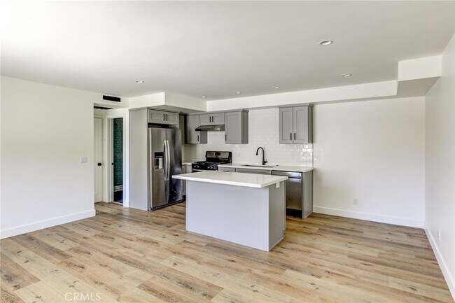 Foto del edificio - 455 N Olive St