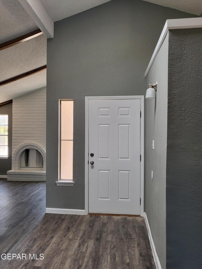 Building Photo - 11825 Lewis Lee Ct