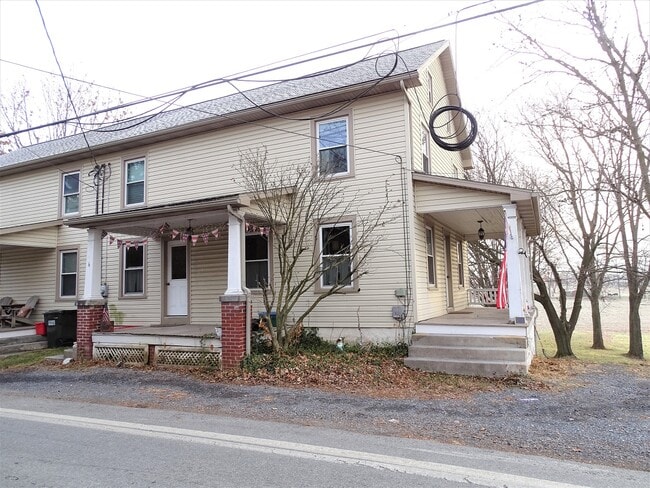 Building Photo - 6 N Peartown Rd