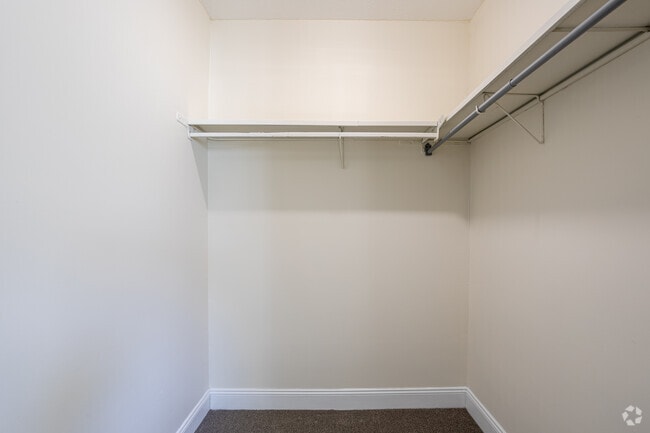 2BR, 1BA - Beacon Village