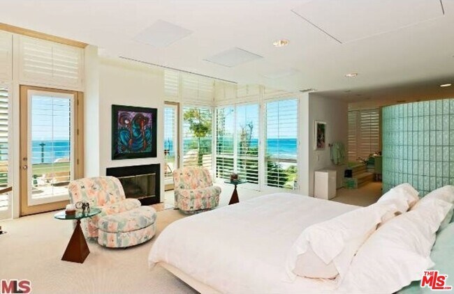 Building Photo - 31709 Sea Level Dr