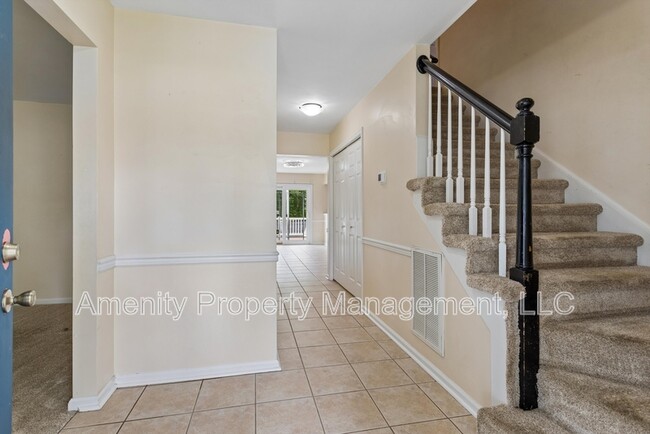 Building Photo - 1012 Austenwood Ct
