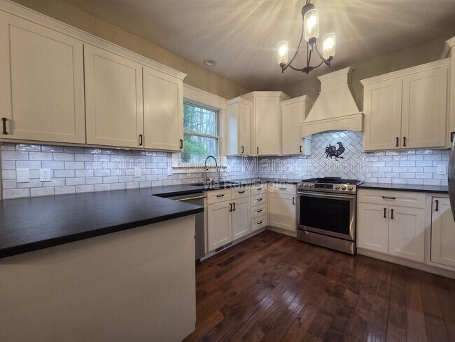 Foto del edificio - 13919 Coveney Rd