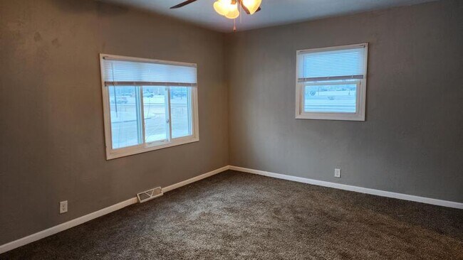 Foto del edificio - 1840 10th Ave