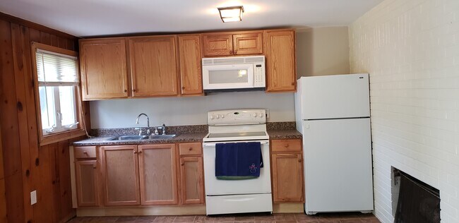 Building Photo - 3108 Collard St