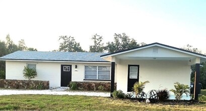 Building Photo - 460 Creek Ln Dr
