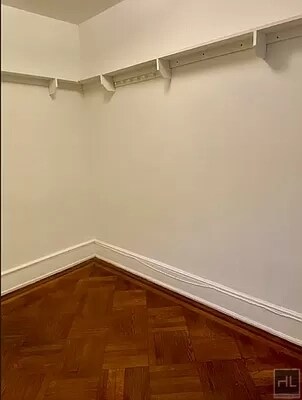 Foto del edificio - E 31ST ST