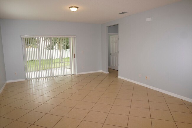Foto del edificio - 2851 Sunstone Dr