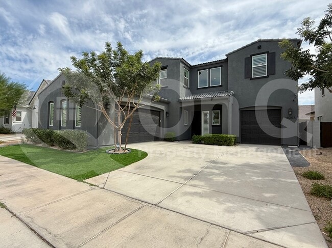 Foto del edificio - 10207 E Tillman Ave