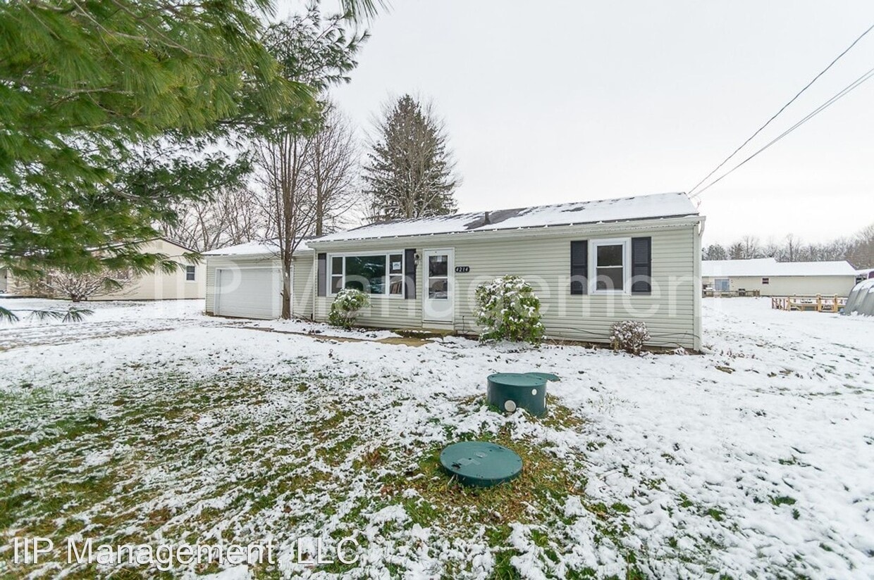Primary Photo - 3 br, 1 bath House - 4214 Tapper Road