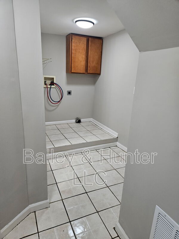 Foto del edificio - 1017 Washington Heights Terrace NW