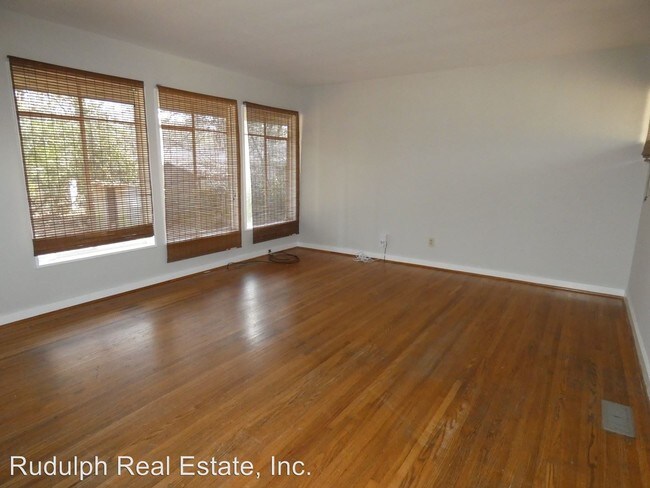 Building Photo - 3 br, 1.5 bath House - 4921 Montevallo Rd.