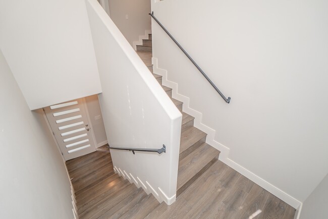 Foto del edificio - 2631 South La Salle Avenue, Unit 2635