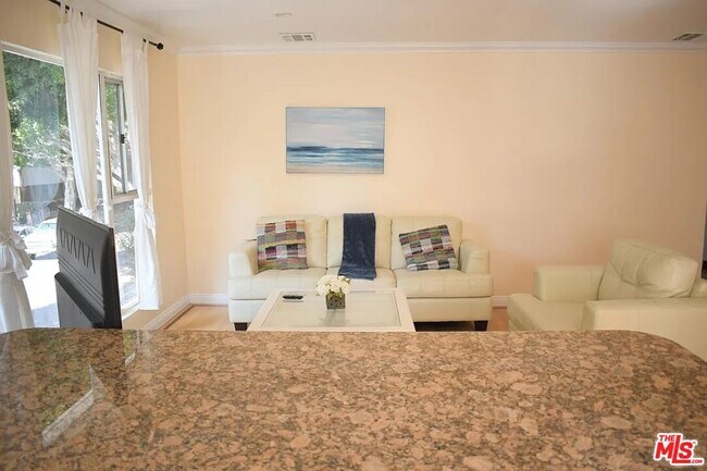 Foto del edificio - 1027 20th St
