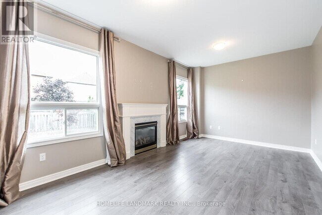 Building Photo - 97 Annina Crescent