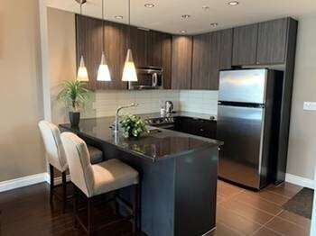 Photo du bâtiment - 788-1788 12 Ave SW