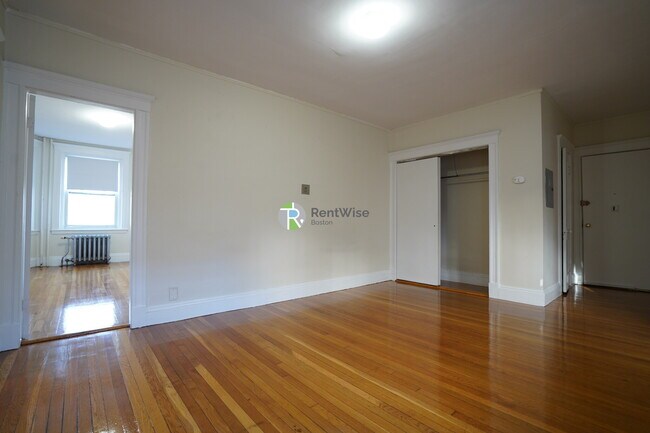 Building Photo - 1171 Boylston St