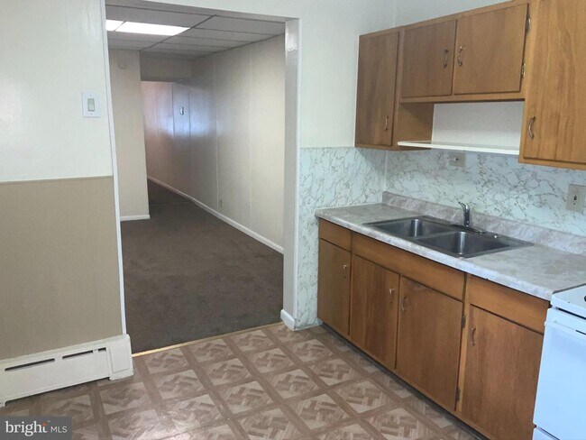 Foto del edificio - 410 E Pine St