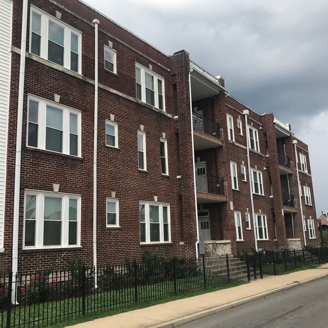 Foto del edificio - 606 N Roan St