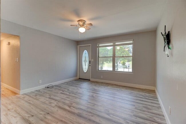 Building Photo - 635 S Lanvale Ave