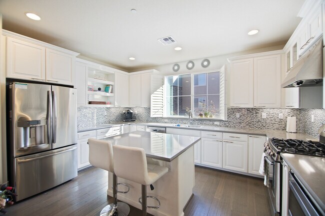 Foto del edificio - 856 White Moonstone Loop